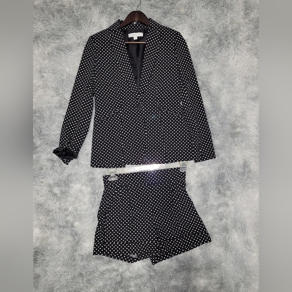 New York & Company 2pc B/W Polka Dot Blazer and Shorts Set, XS - Picture 2 of 6